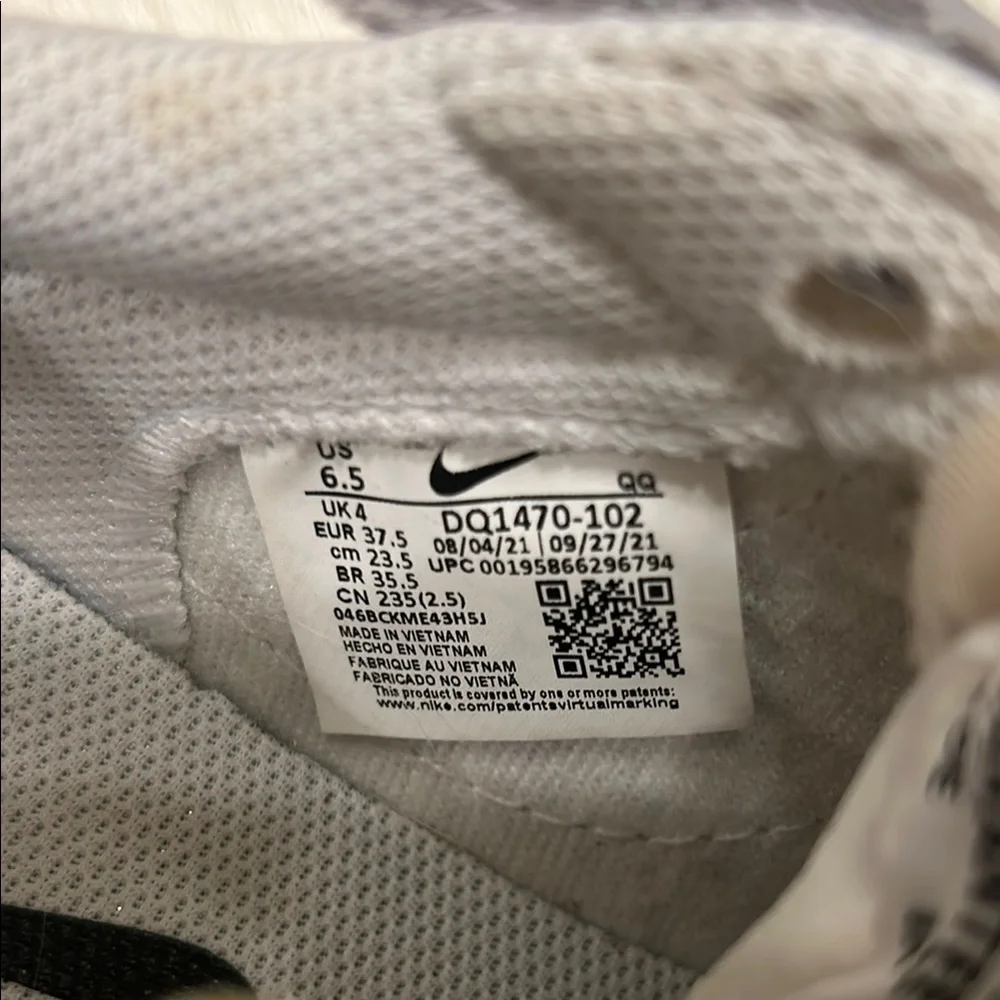 Nike Blazer Low 77 White Pink Oxford Shoes